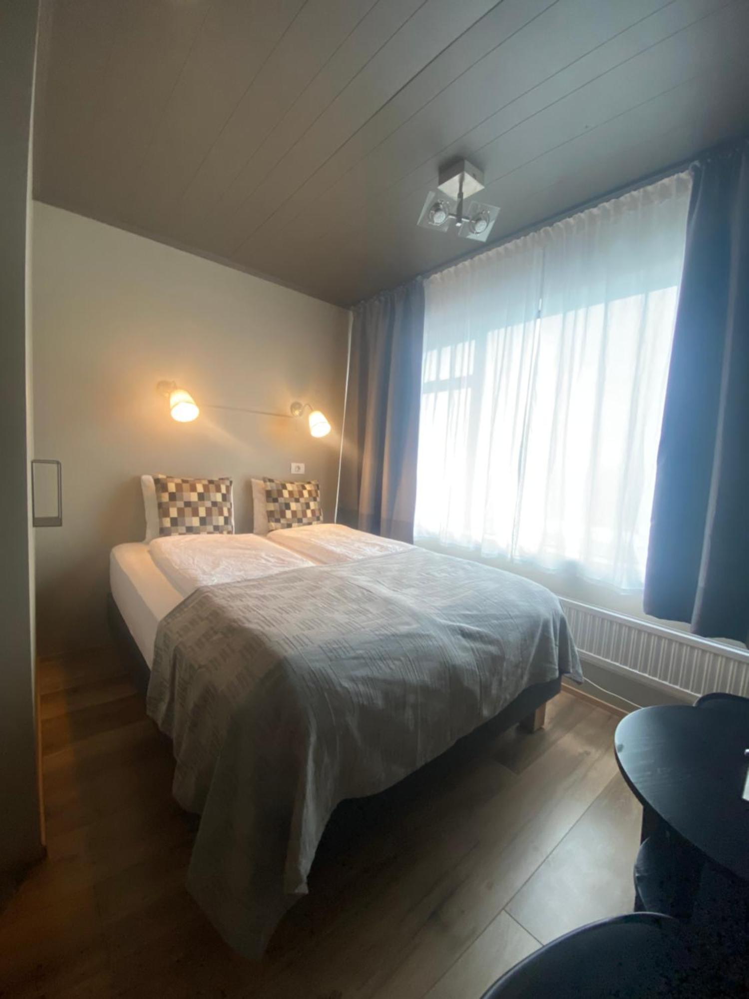 North West Restaurant & Guesthouse Vithigerthi Luaran gambar